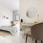 Duplex Penthouse With 3-bedrooms, 2 Sofa Beds And Terrace, Close To The Sea Apartment