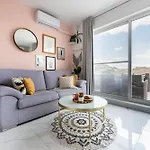 Apartment Duplex Penthouse With 3-bedrooms, 2 Sofa Beds And Terrace, Close To The Sea Gzira
