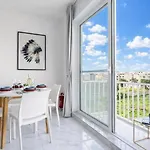 Apartment Duplex Penthouse With 3-bedrooms, 2 Sofa Beds And Terrace, Close To The Sea Gzira