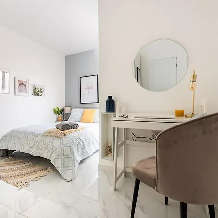 Duplex Penthouse With 3-Bedrooms And Terrace, Close To The Sea Apartment