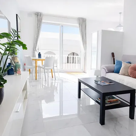 Apartment Duplex Penthouse With 3-Bedrooms And Terrace, Close To The Sea